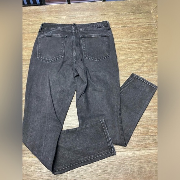 Old Navy High-Waisted Rockstar Super-Skinny Ankle Jeans Size 12 Black - Picture 2 of 7